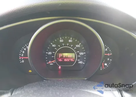 2014 Kia Soul z USA, uszkodzony, nr VIN KNDJN2A20E7010351